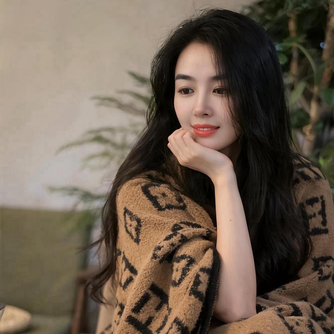 小碗（老板娘）