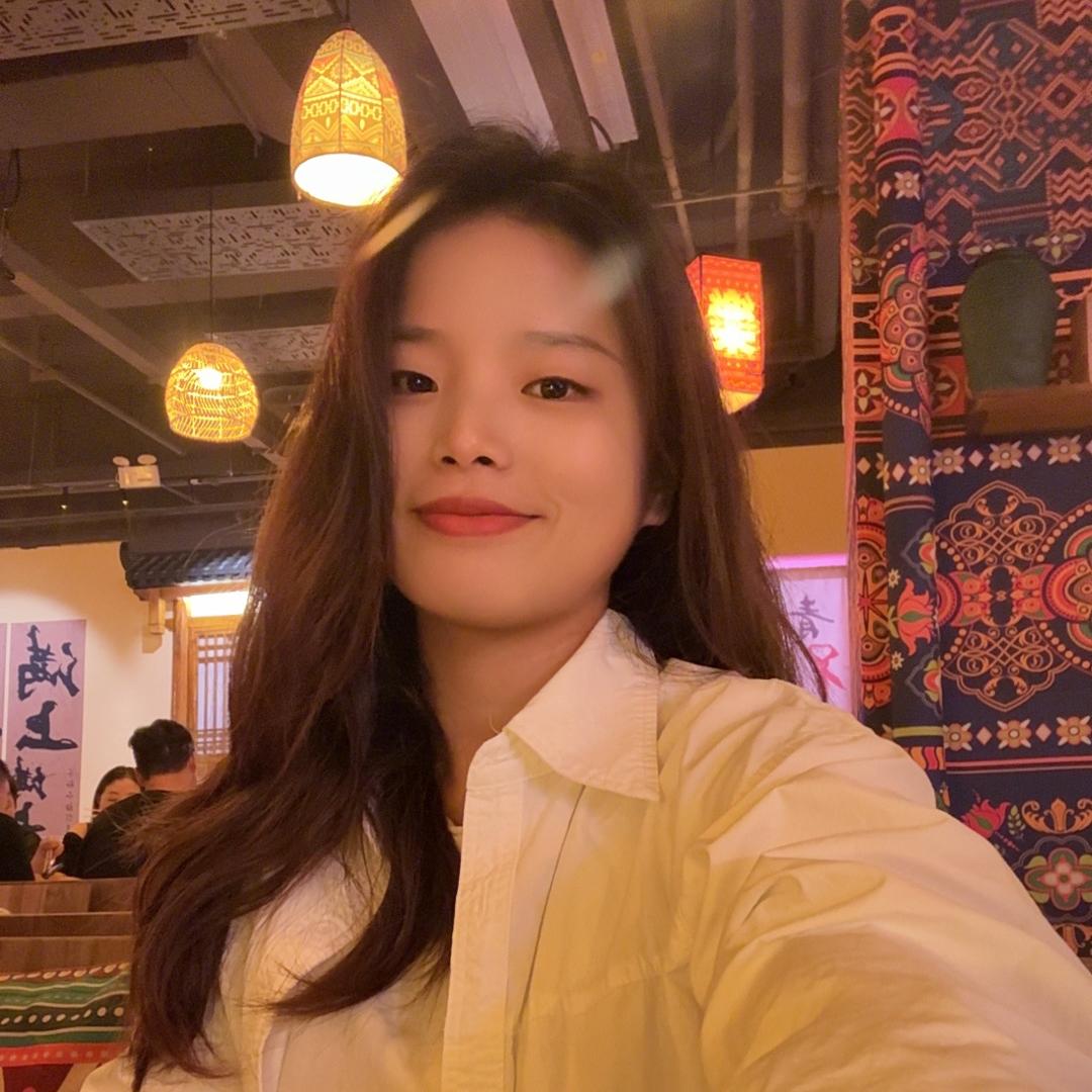 肖肖高奢服装店