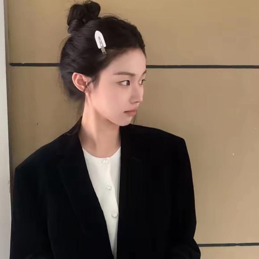 三月二二
