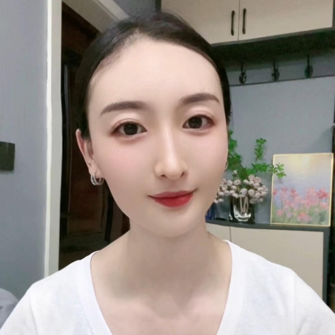 夏安美妆