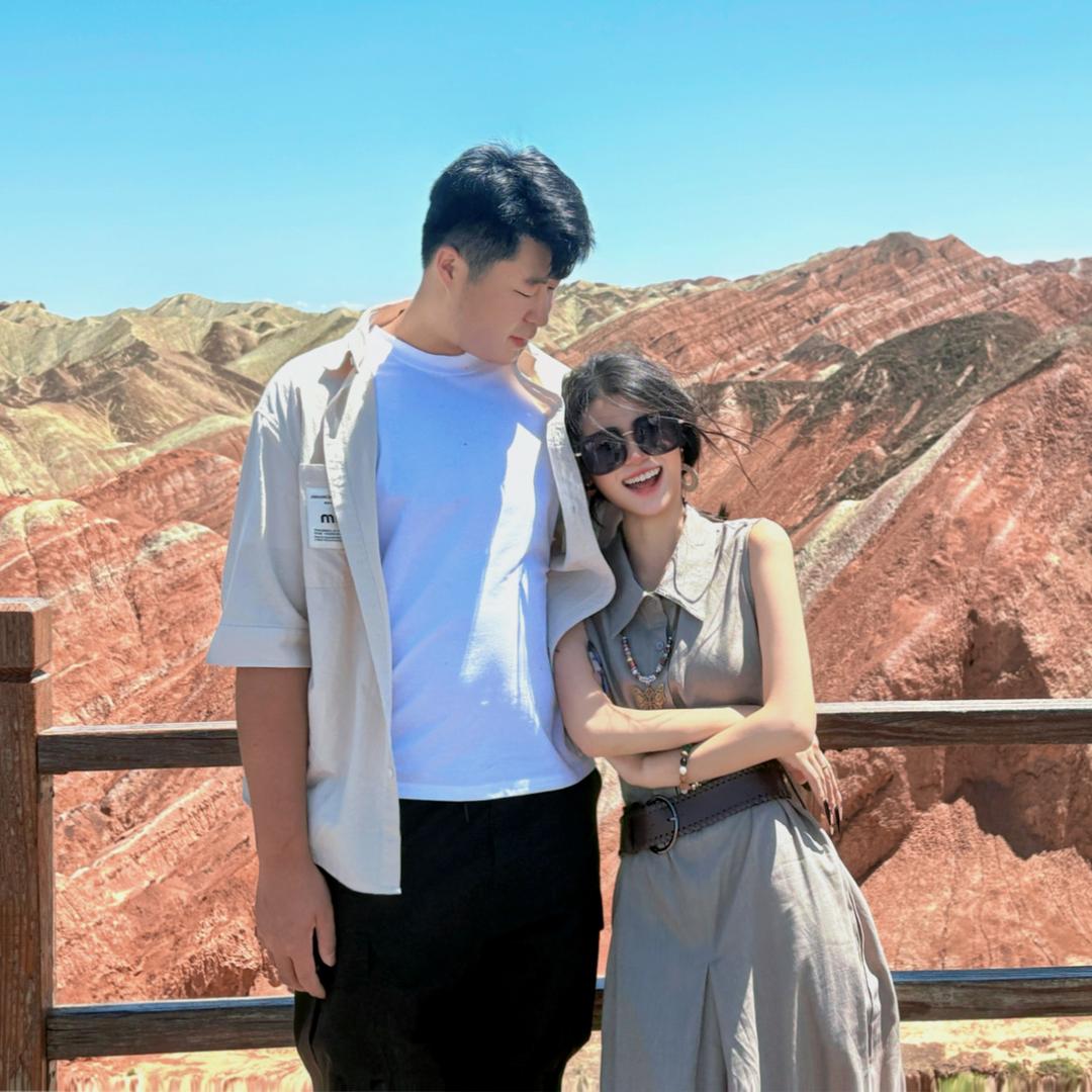 。。无敌奥特曼。