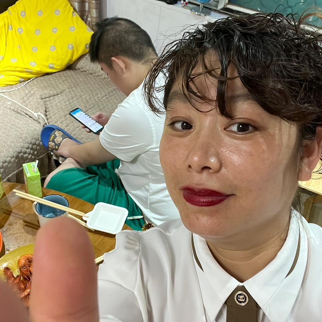 亦朋亦友 母子相伴缘同行