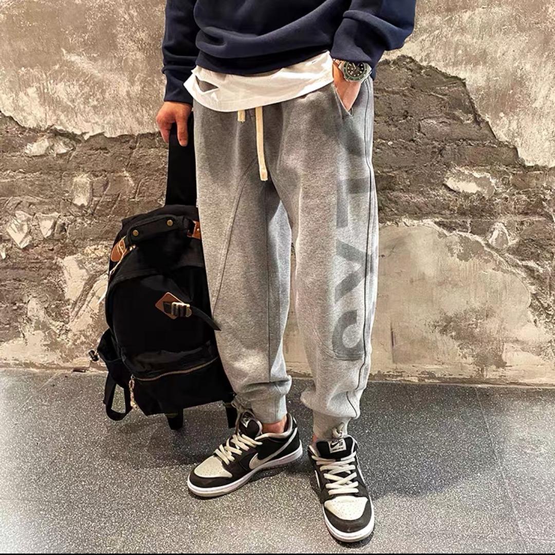 企鹅共舞服装男装专卖店