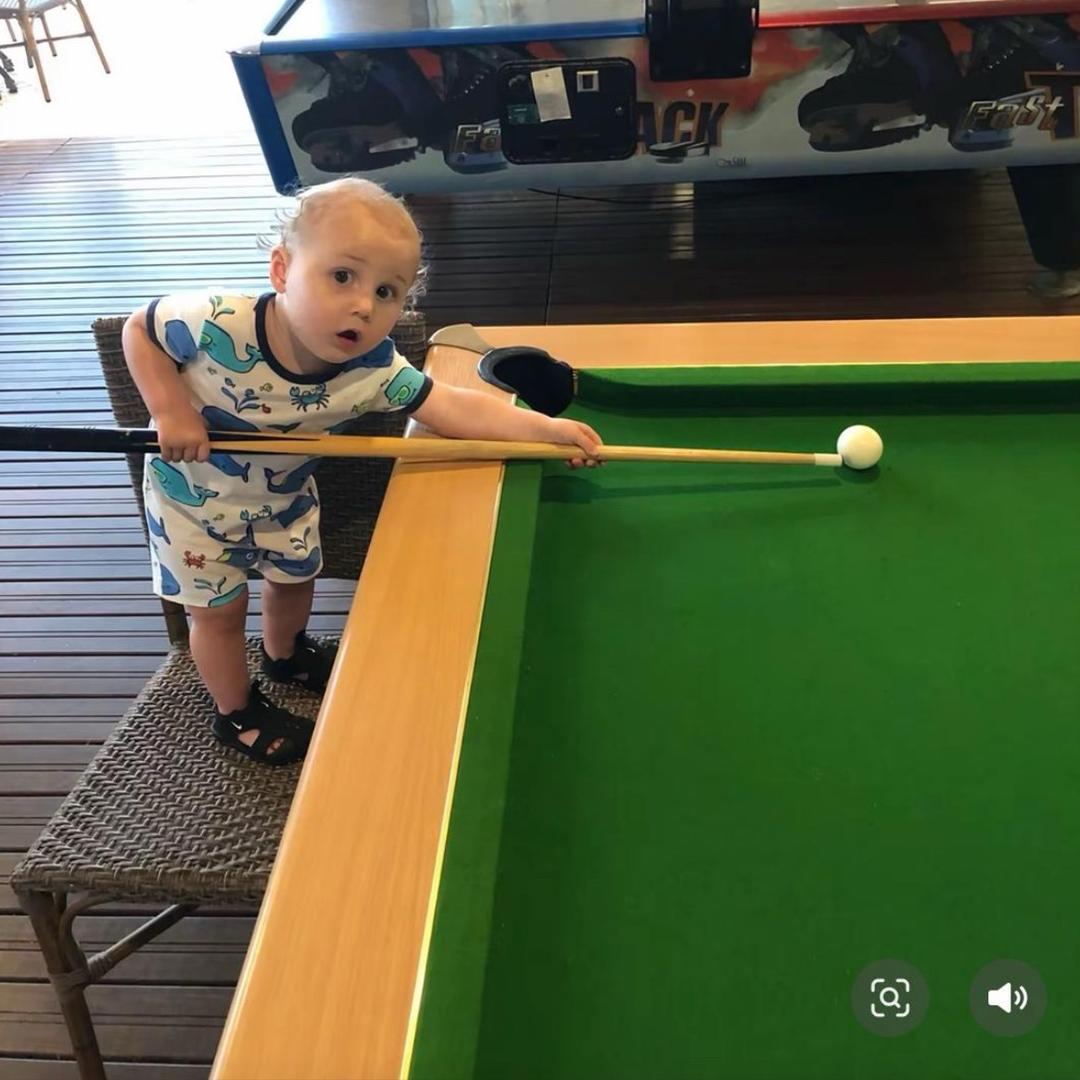 小霸王精品台球器材🎱