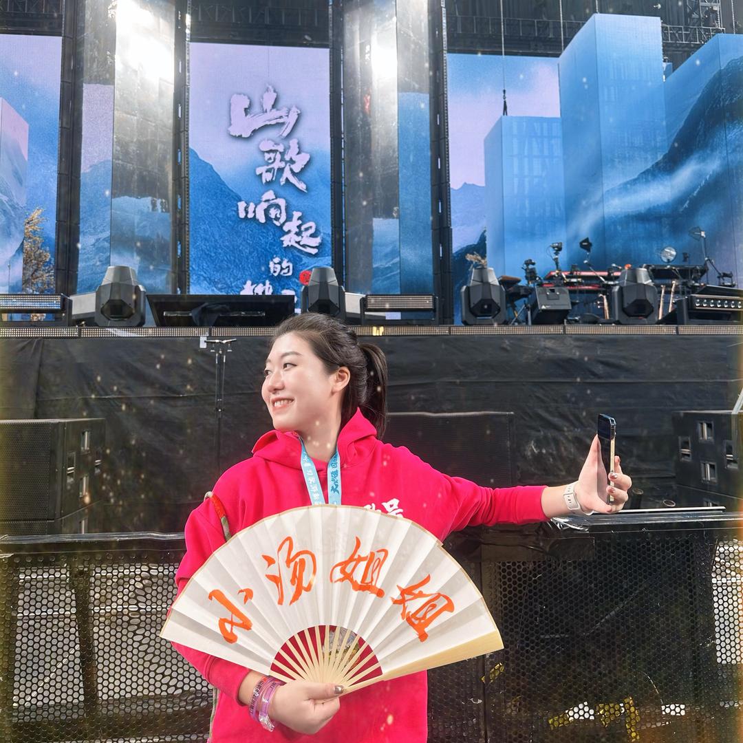 小汤姐姐（广西刀迷）