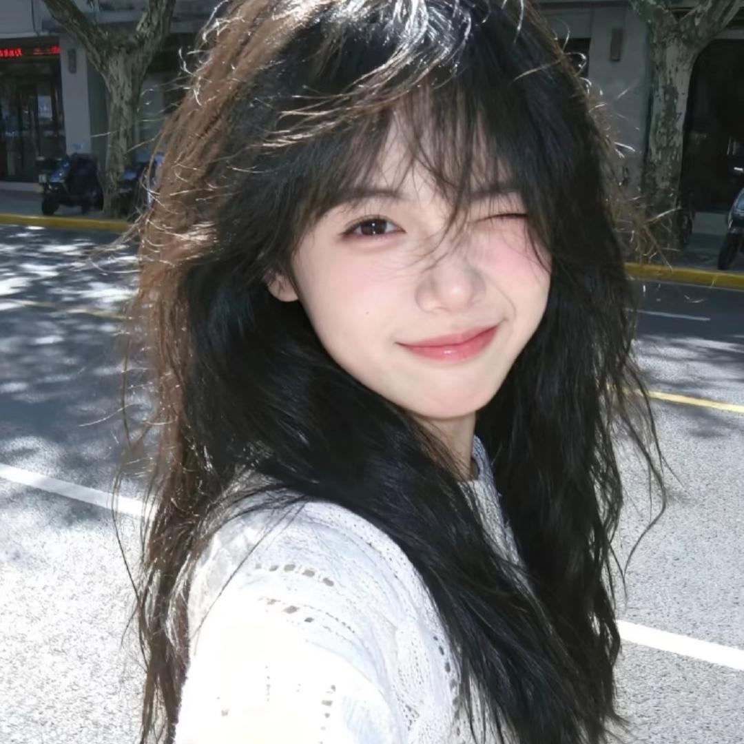 张的美女士