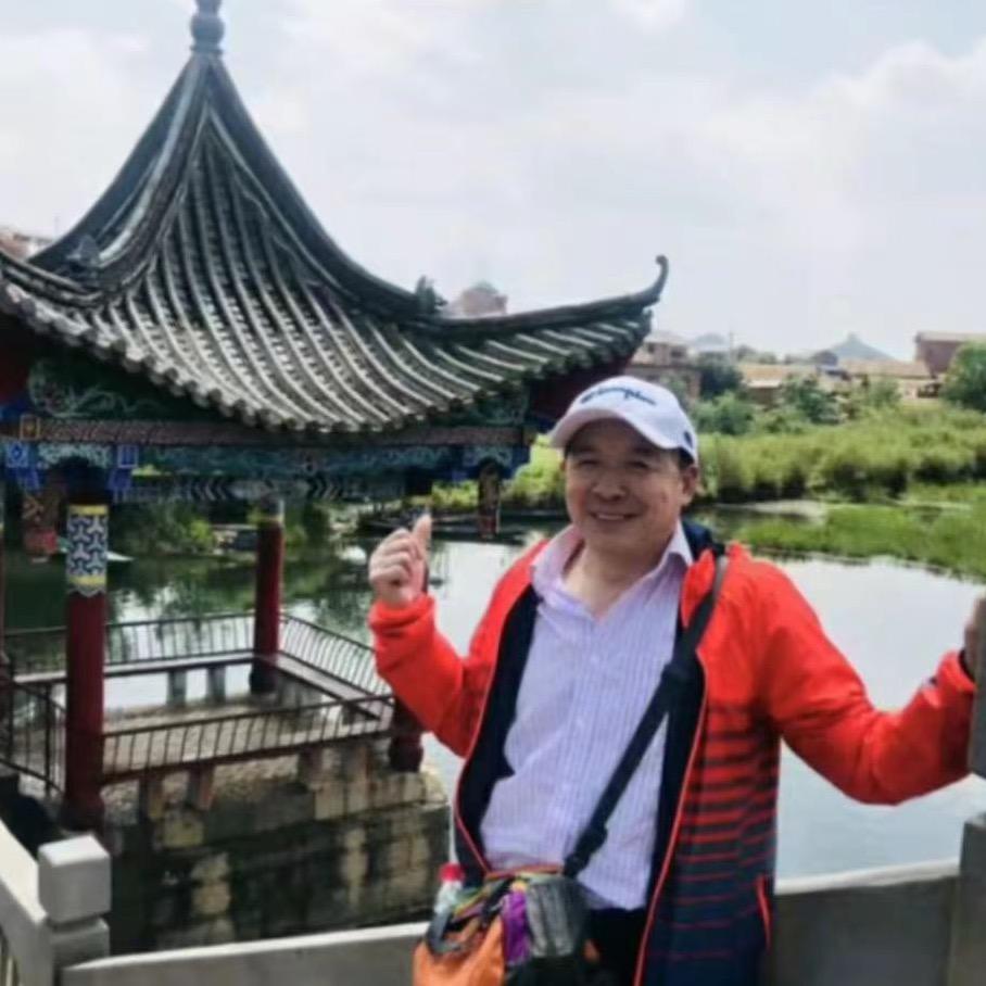 吉吉生活家居馆🍎 18点40开播