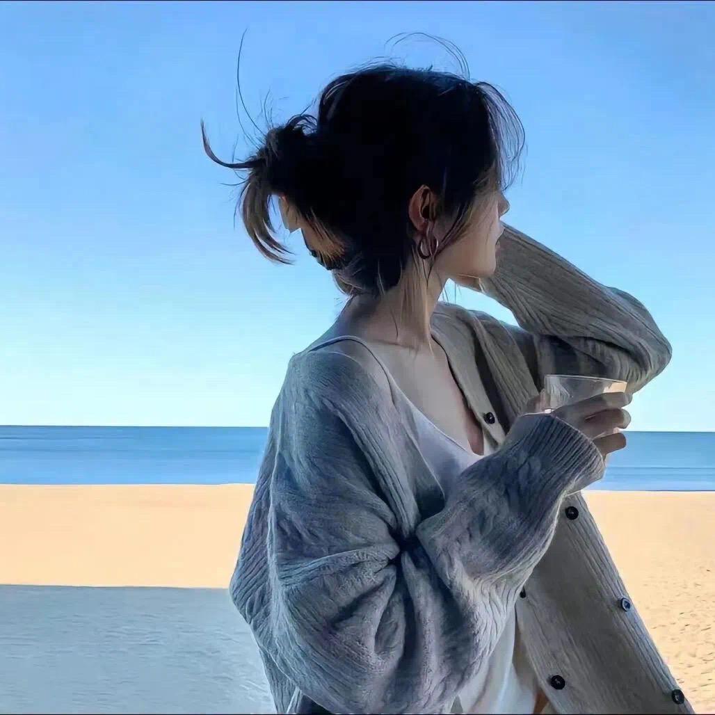 是馨初呀``