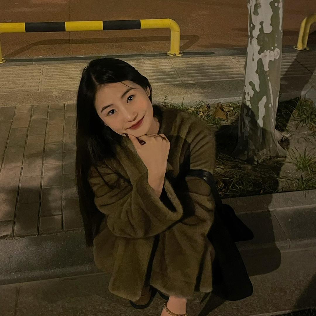小隐于野女装店