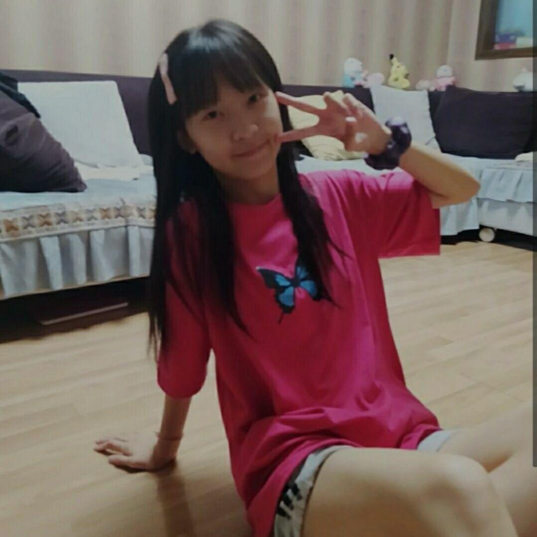 特鹰婷🏸