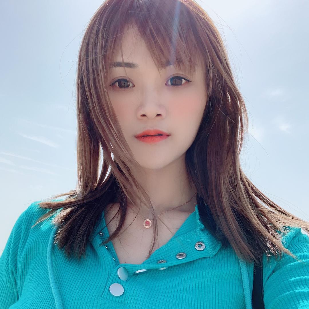 媛媛 💗