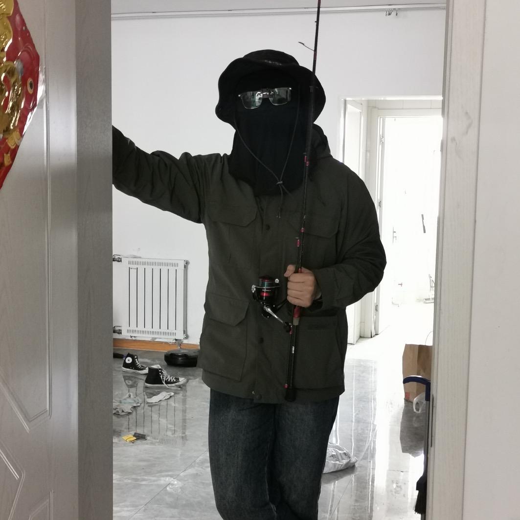 蒙面悍匪爱钓鱼