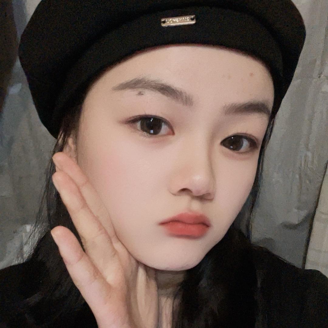 开挂的三三