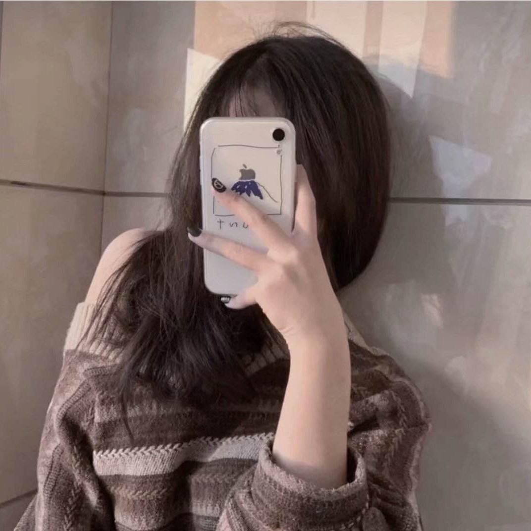 海滩姑娘