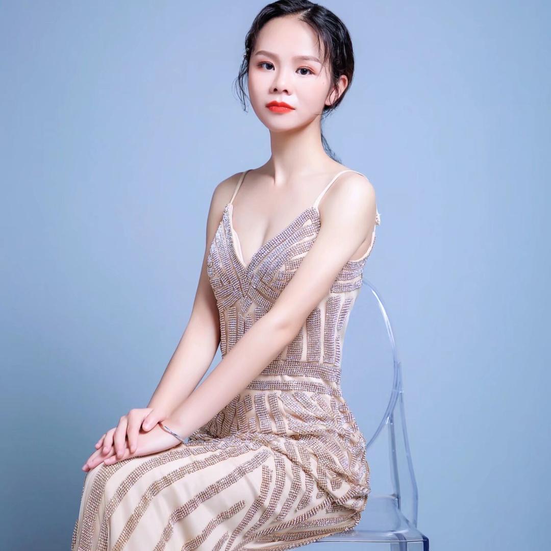衣品惠服饰