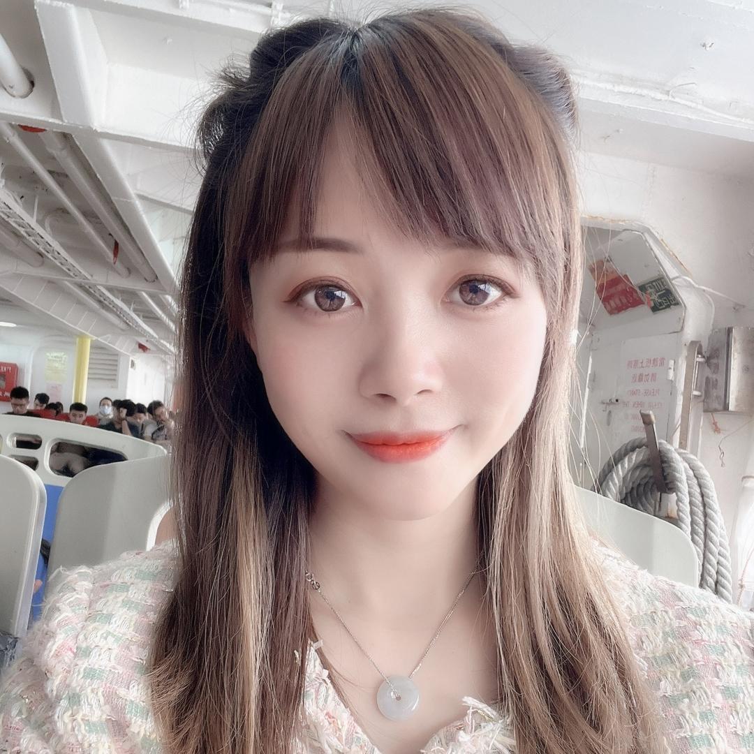 🧚🏻‍♀️幸运的小仙女GiGi伊庭