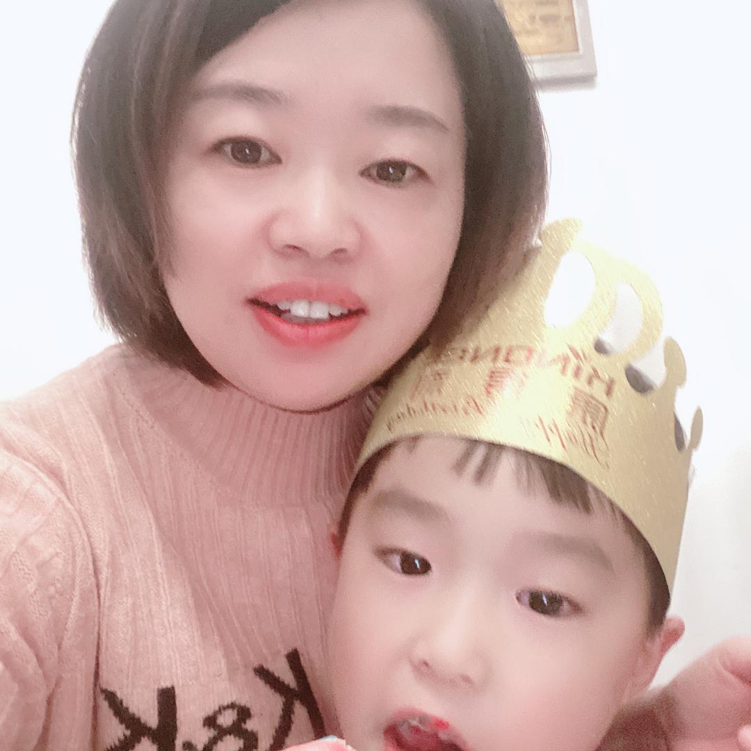 蓝天飞翔
