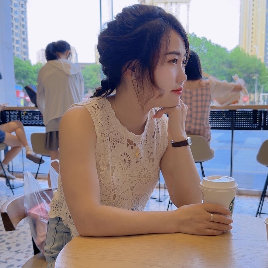 媛媛🍒