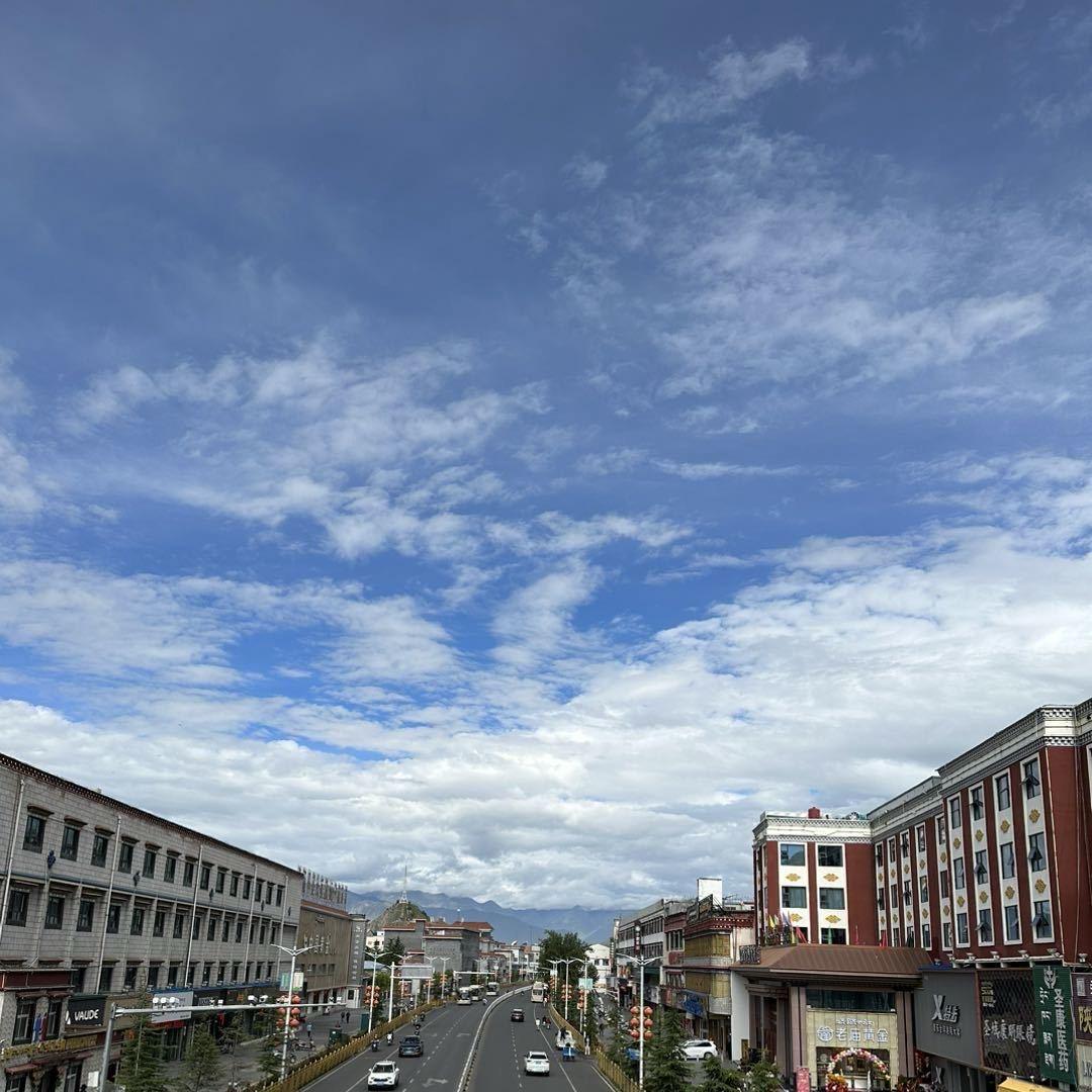 拉萨刘艳（New Year）服饰