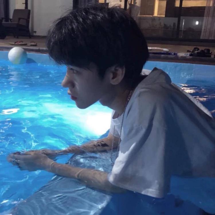 一箱科罗娜