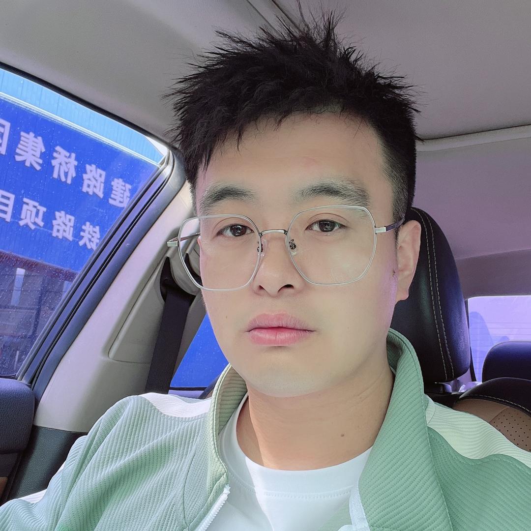 最帅的猪哥哥