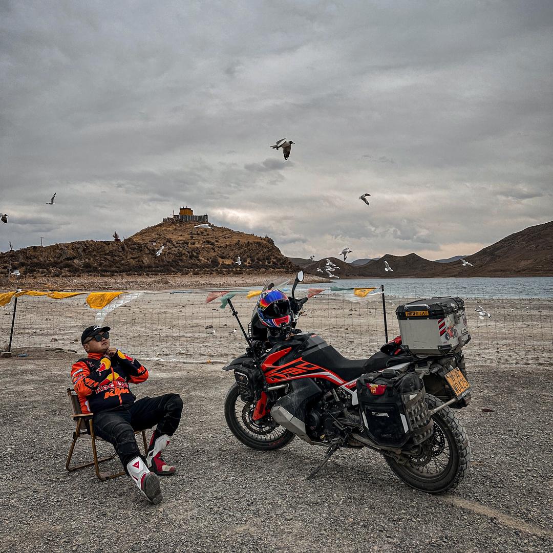 兰州长颈卢摩咖-机车租赁（租二送二版）