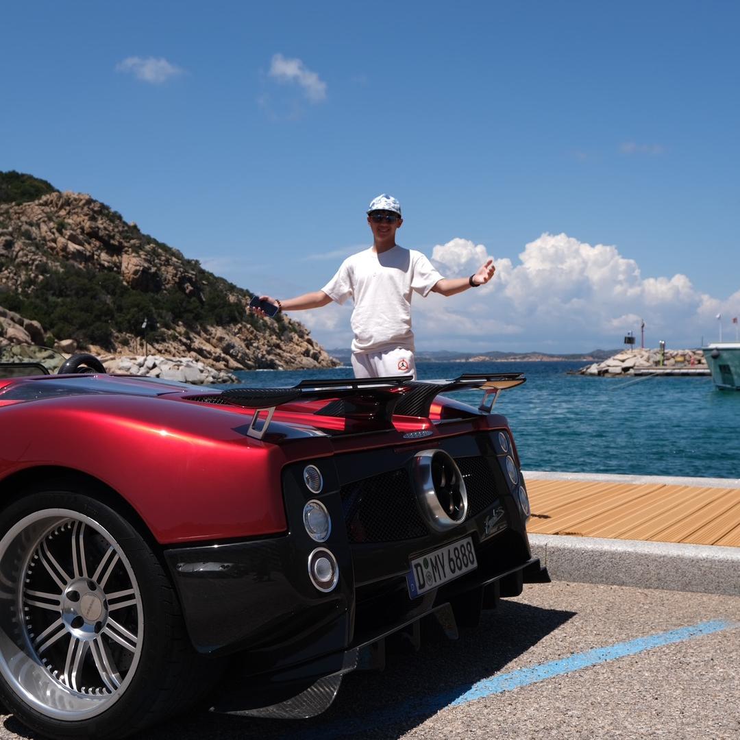 爱超跑的hyk🏎