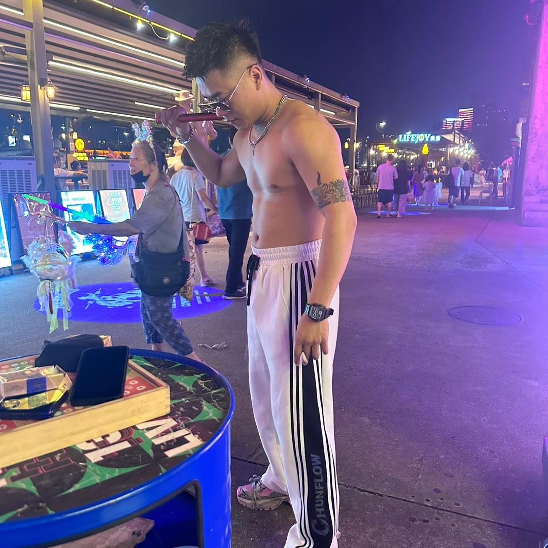 胡教官