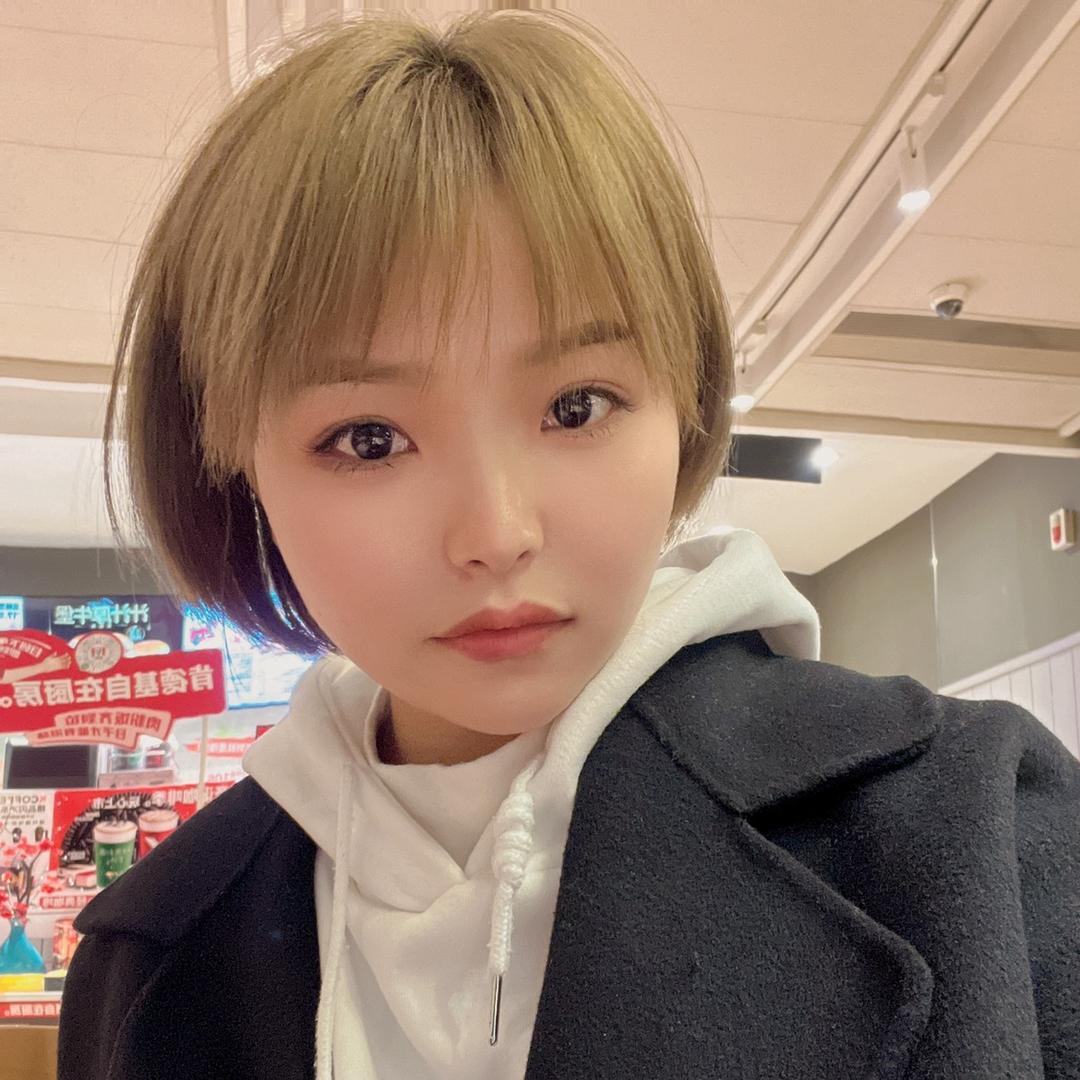 林青美甲