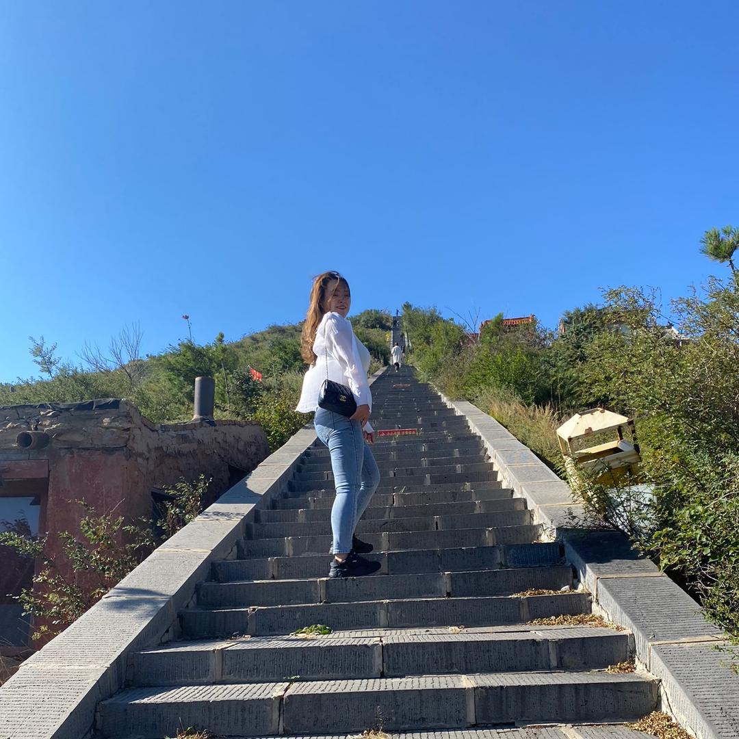 是兰温柔✨吖🐾
