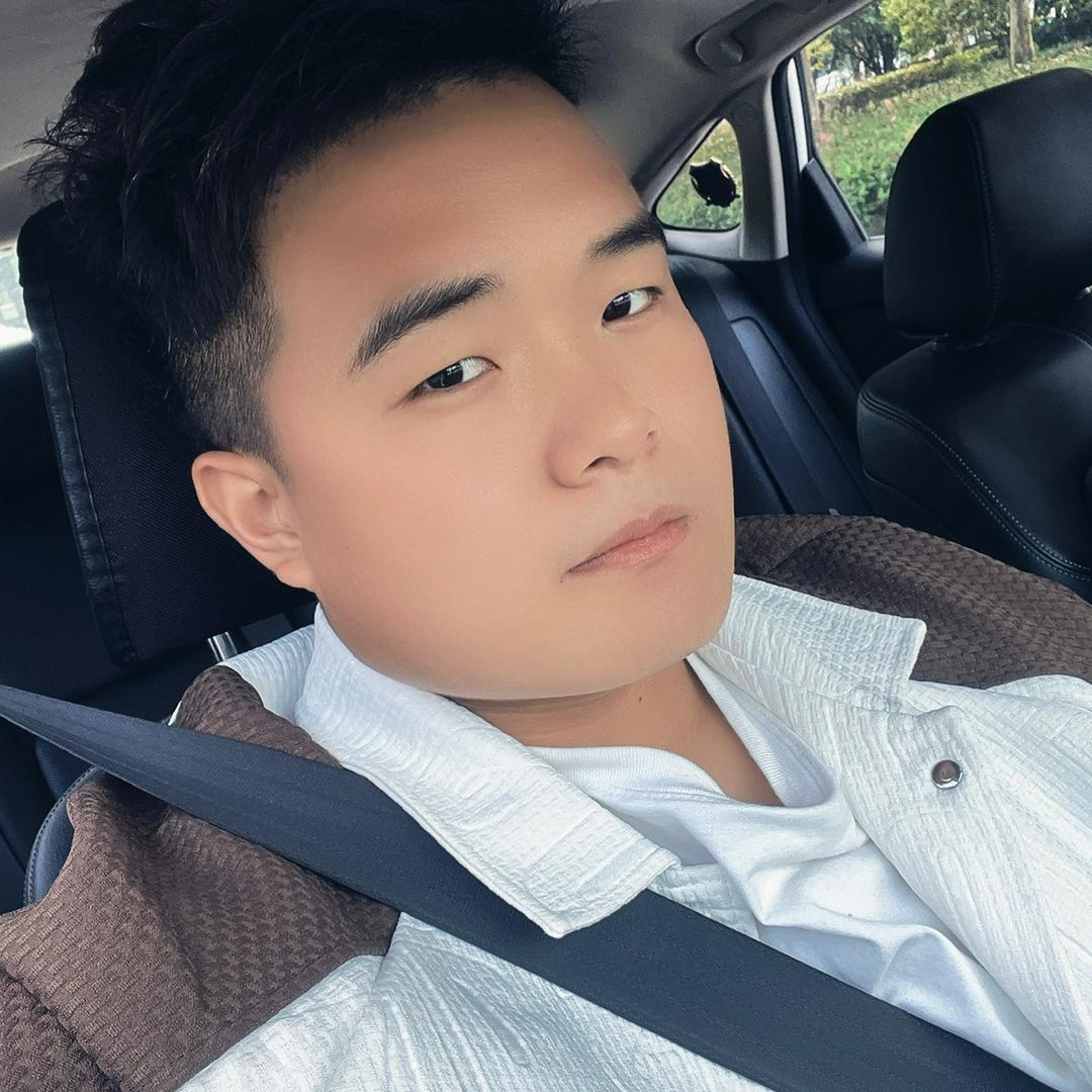 嘿！小阿伟
