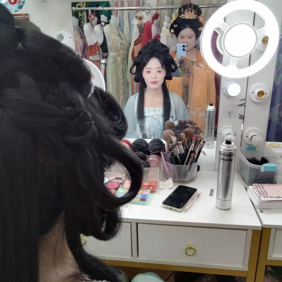 木梓里地锅鸡