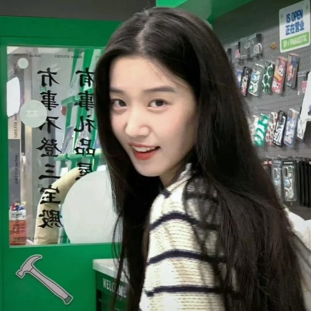 马克婷婷.🥨