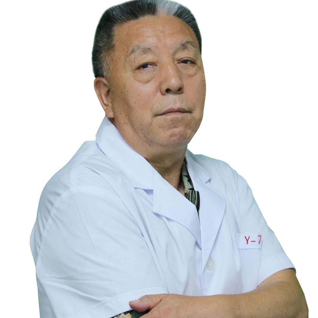 骨科专家郭俊海
