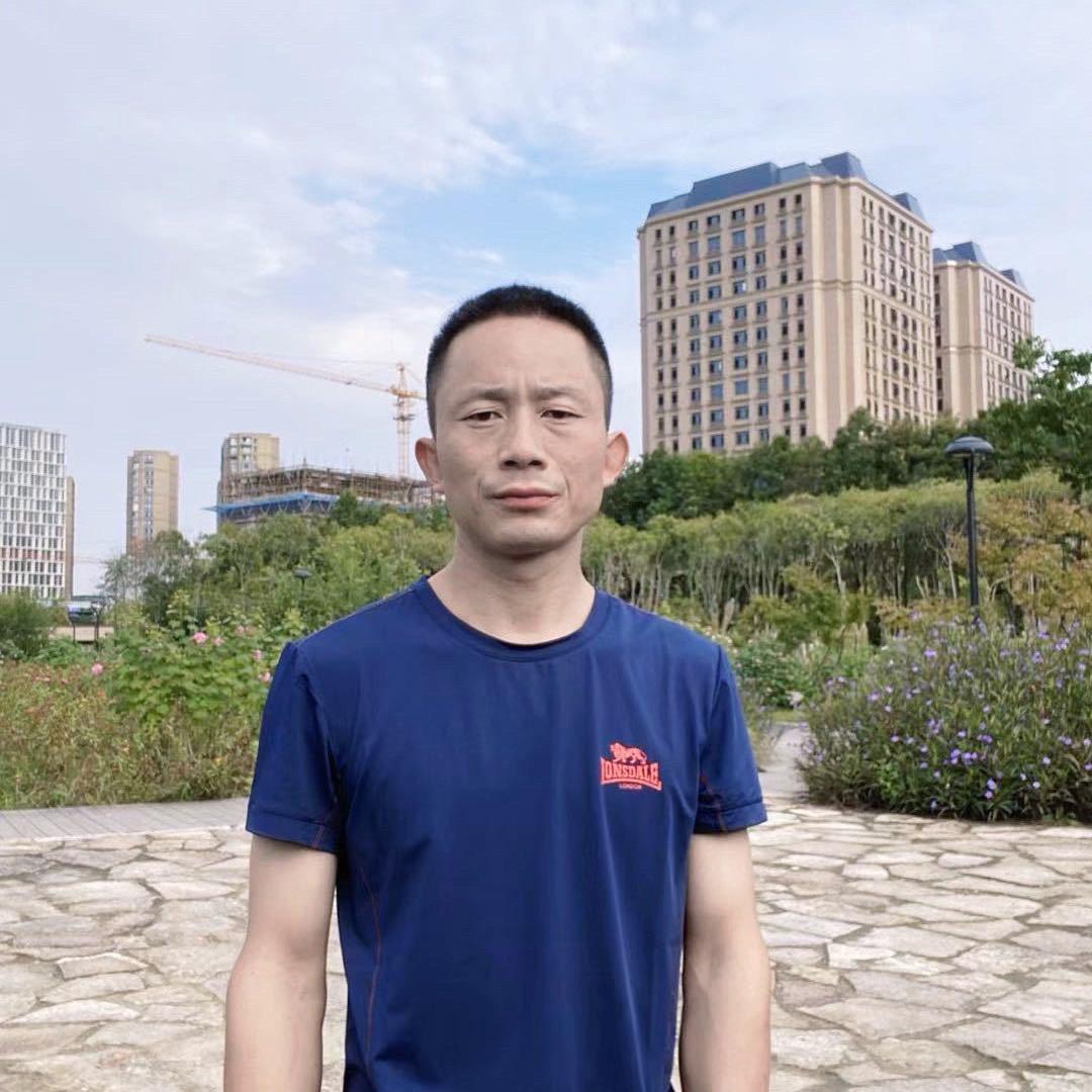 恒挚艾百货