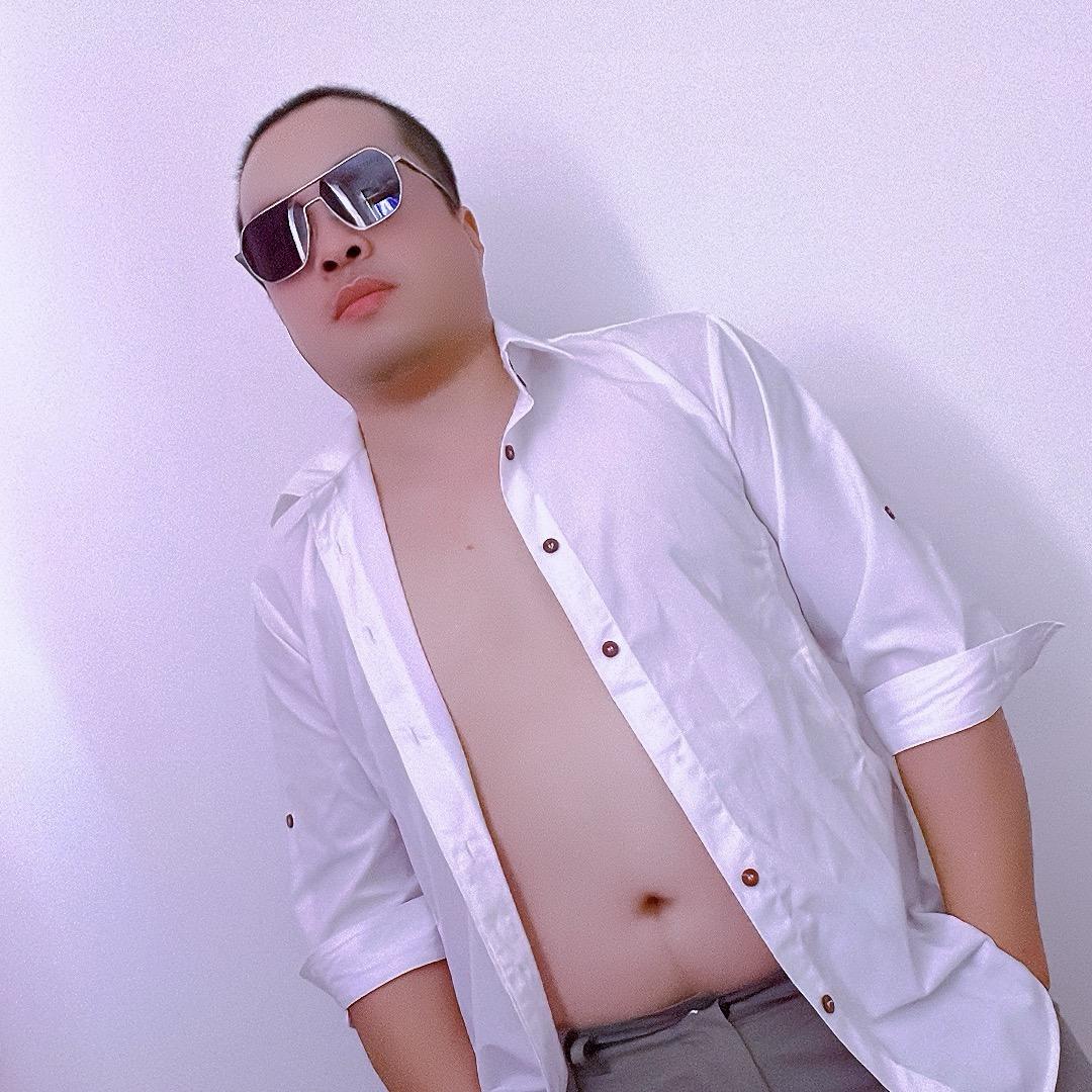 罗钱小哥哥🇨🇳