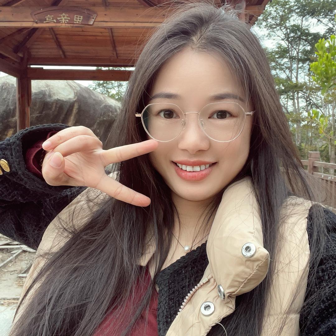 王小玲
