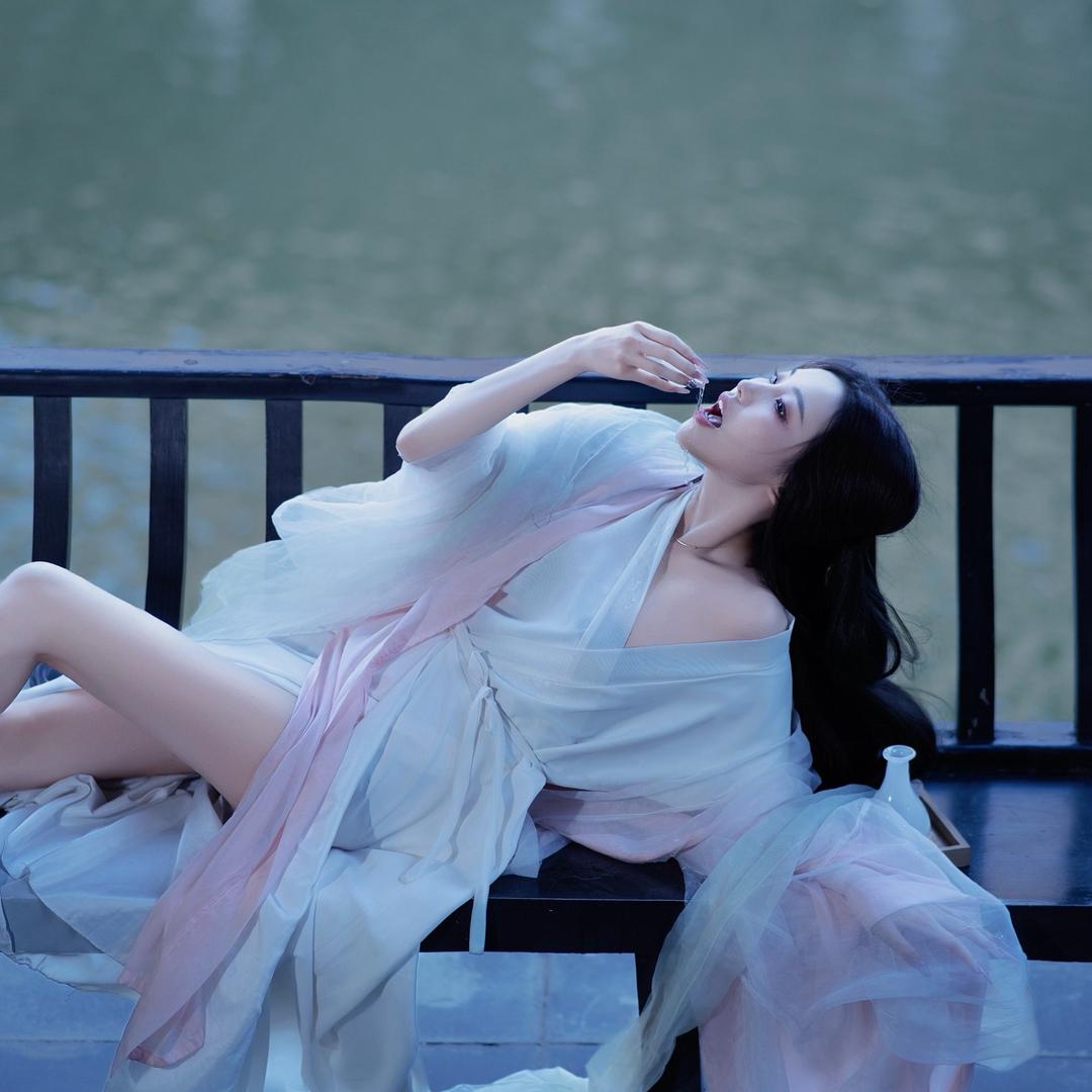 会拍摄的唐十三