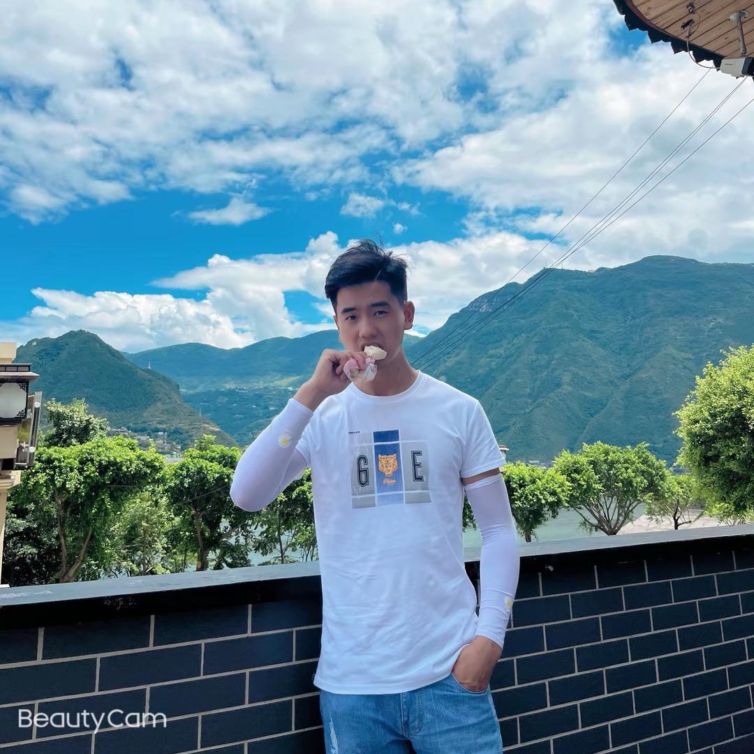 致命炒饭小哥