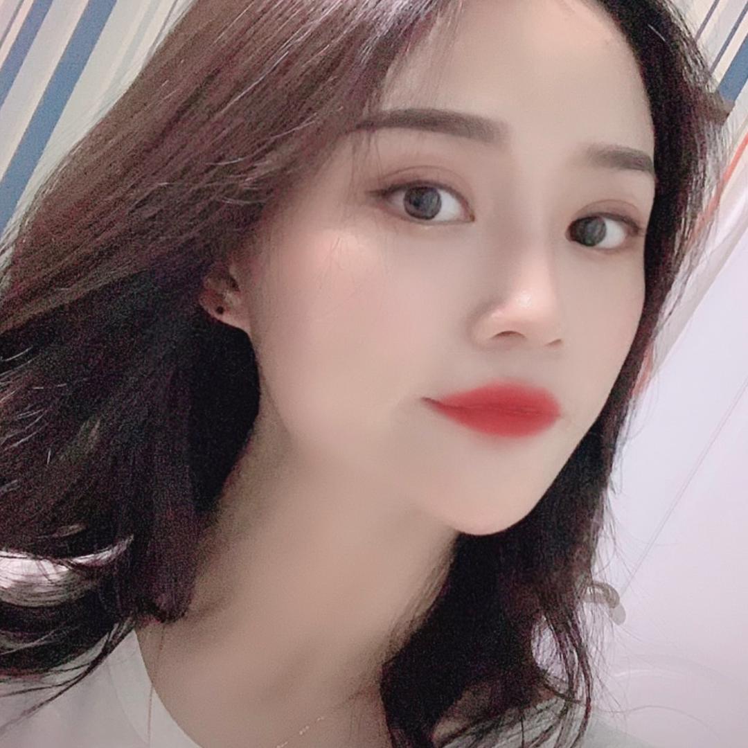 静静😋