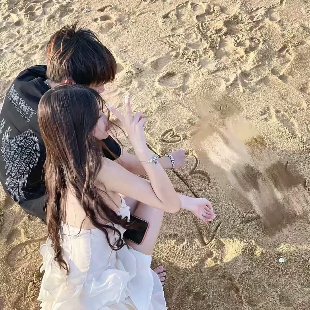 我嘟女朋友好可爱