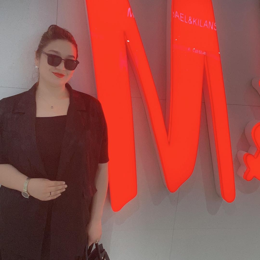 古丽达娜. 阿里木