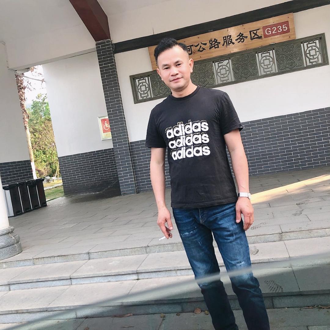 良兴金银汽车回收