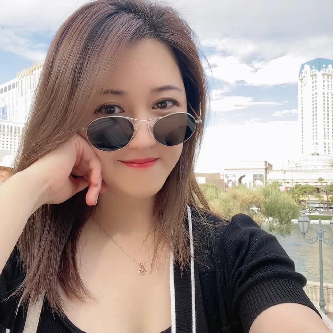 曼曼