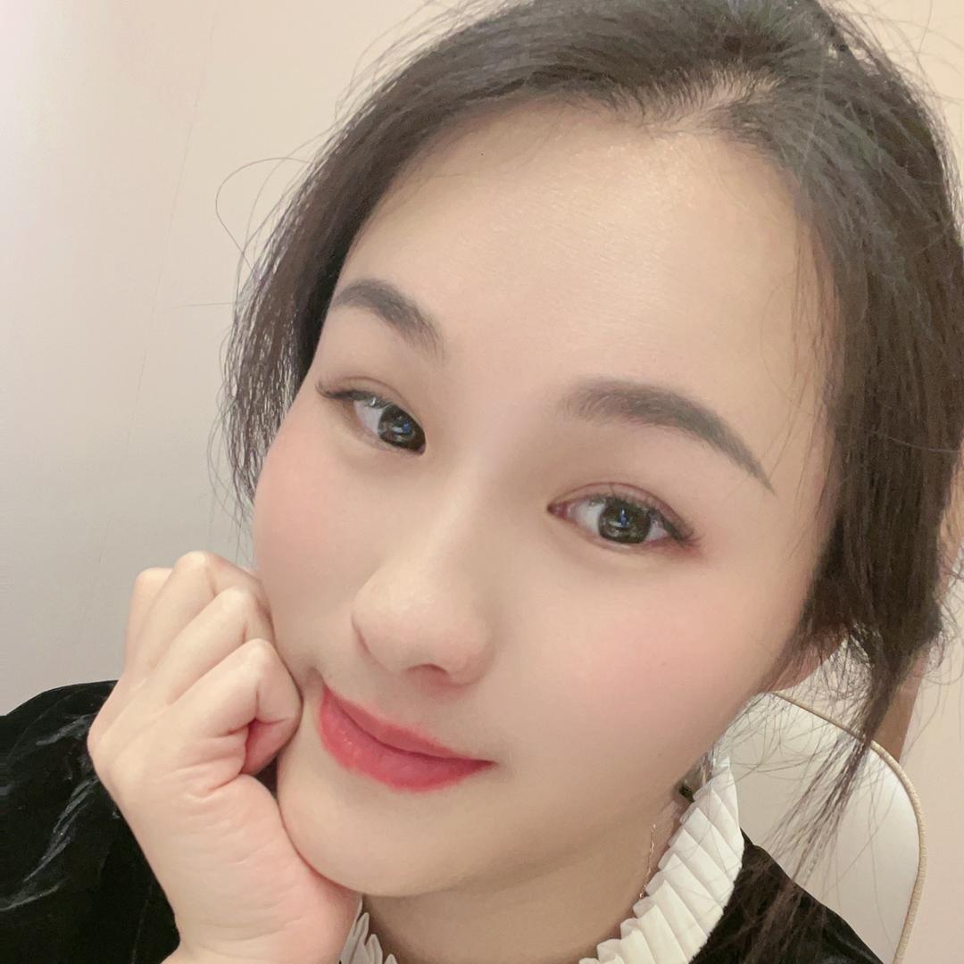 是佳佳吖～