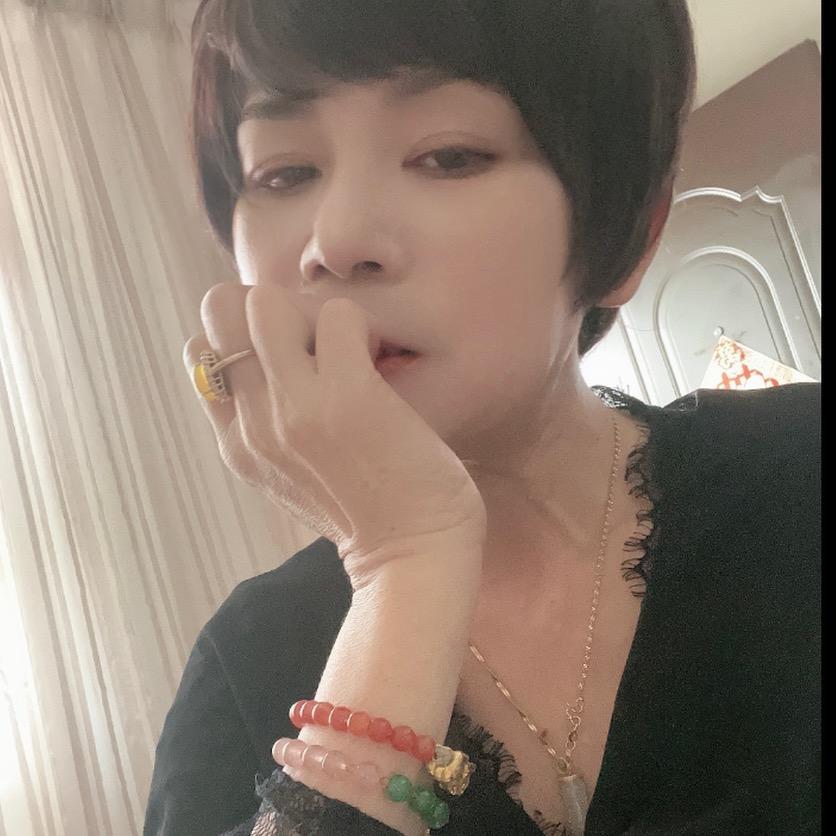 思儿…拒绝私聊
