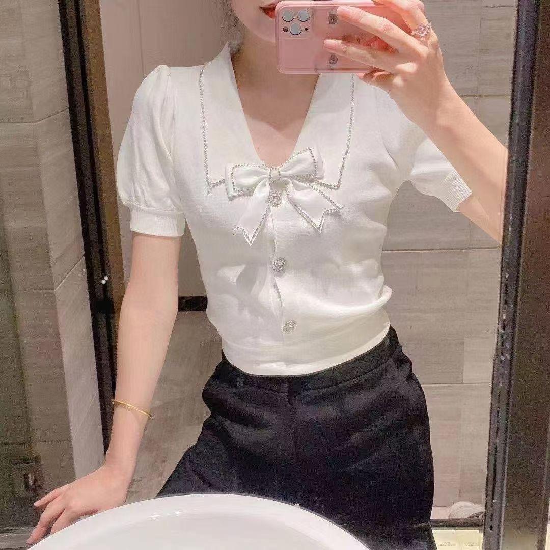 怡颜悦色👒👗👠