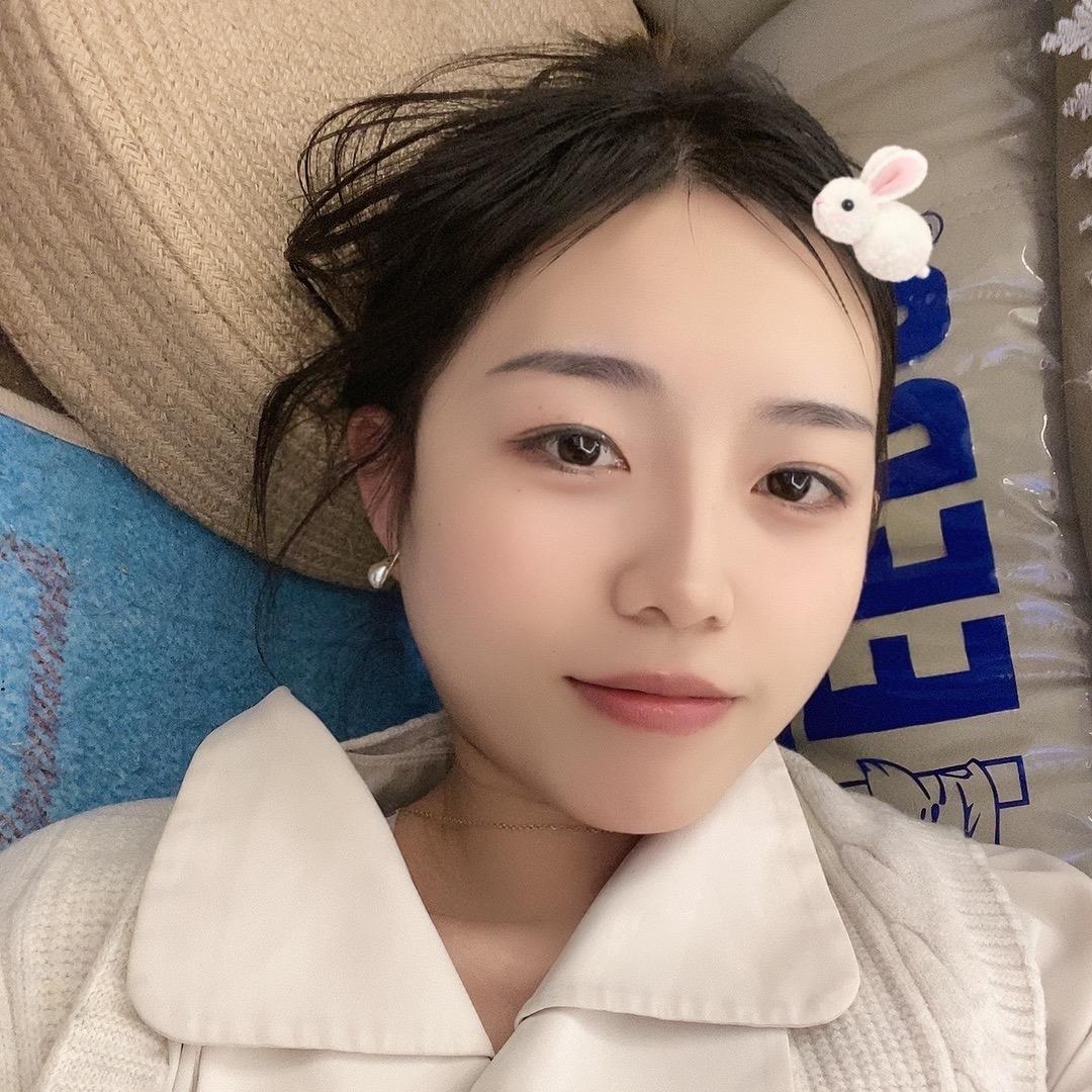 财神爷心尖上的大美女🫶