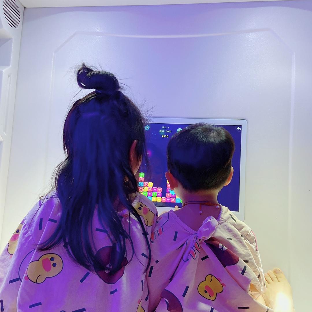 可乐汉堡麻麻
