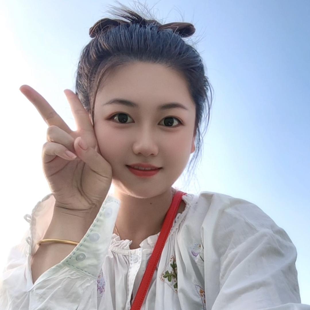 涵：𝓗𝓪𝓷